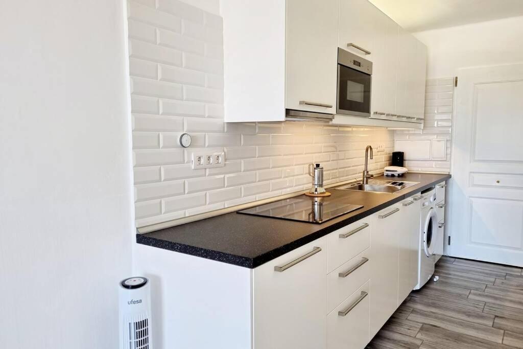 Apartamento Lina 25 Playa Roca Коста-Тегісе Екстер'єр фото